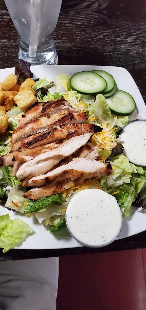 Caesar with Grilled Chicken